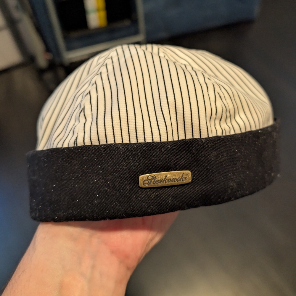 Sterkowksi Docker Cap